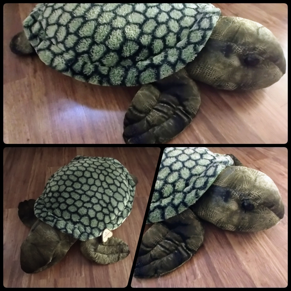Pillow COPY - NWT Stuffed Animal/Pillow Sea Turtle 🐢Large